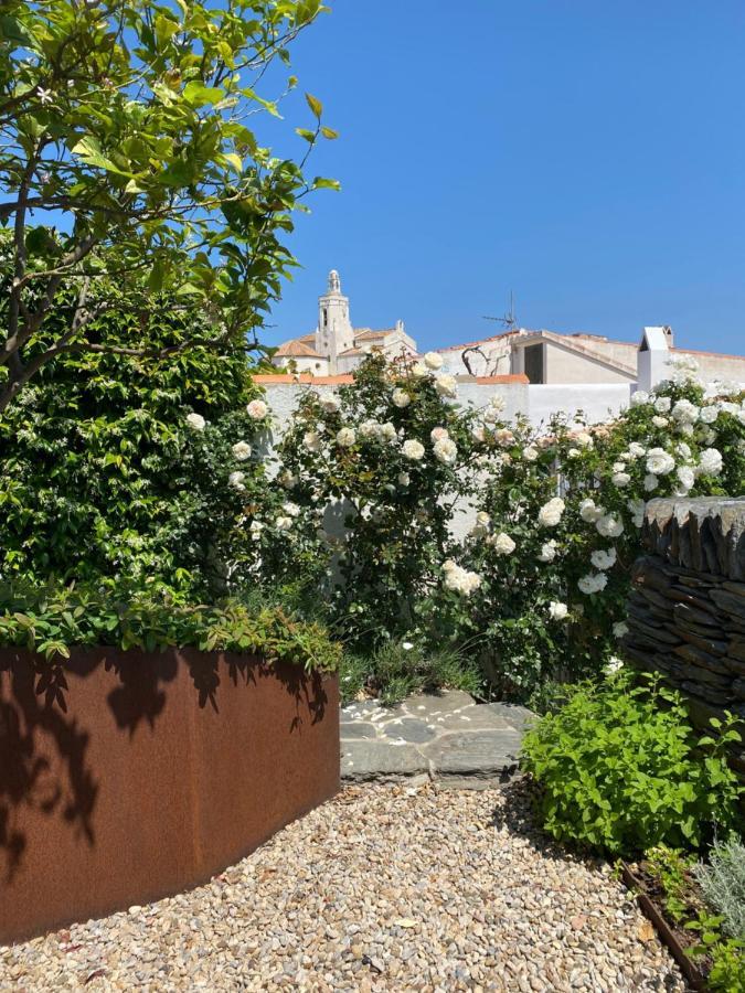 Centric Townhouse With Sea View - Casa Marta Holiday home Cadaques