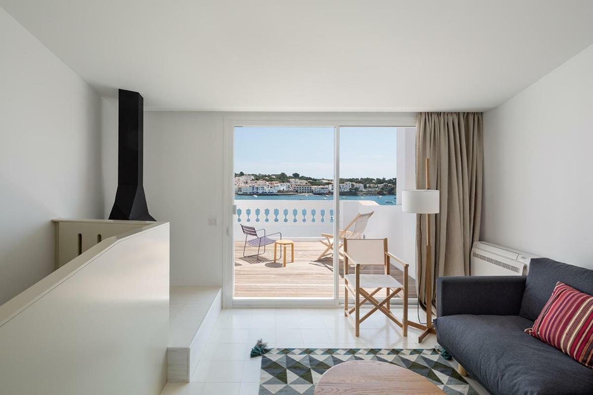 Centric Townhouse With Sea View - Casa Marta Cadaqués